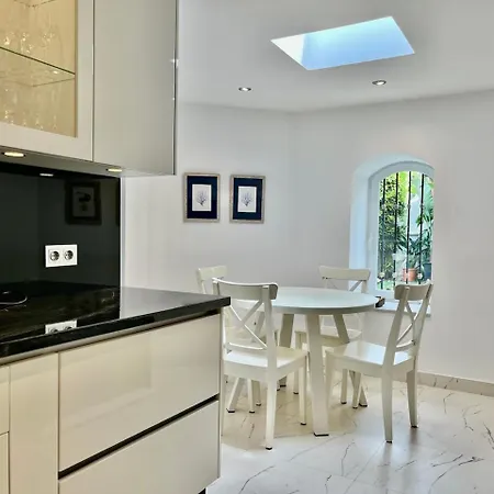 Cozy Townhouse With Sea View Dom wakacyjny
